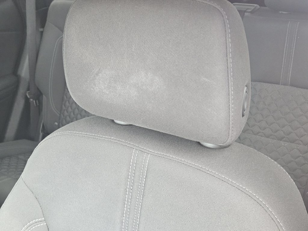 Used 2019 Chevrolet Blazer LT FWD image 15