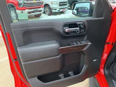 Used 2019 GMC Sierra 1500 SLT w/ SLT Premium Plus Package image 9