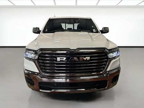 Used 2026 RAM 1500 Laramie AWD/4WD image 2