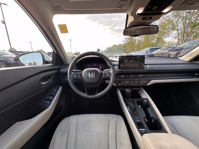 Used 2024 Honda Accord EX image 16