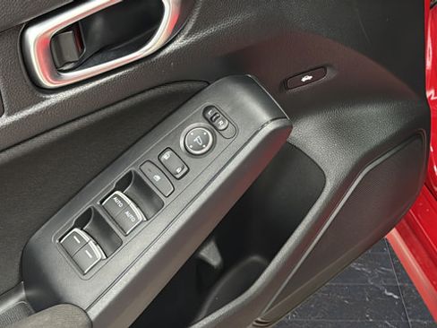 Used 2024 Honda Civic Sport image 19