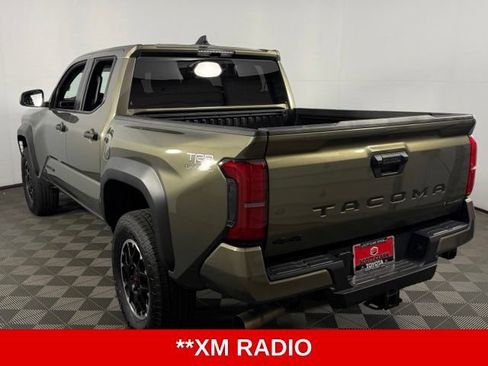 Used 2026 Toyota Tacoma TRD Off-Road AWD/4WD image 6