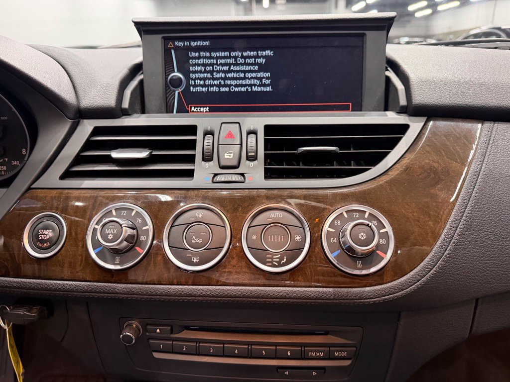 Used 2012 BMW Z4 sDrive35i RWD image 42