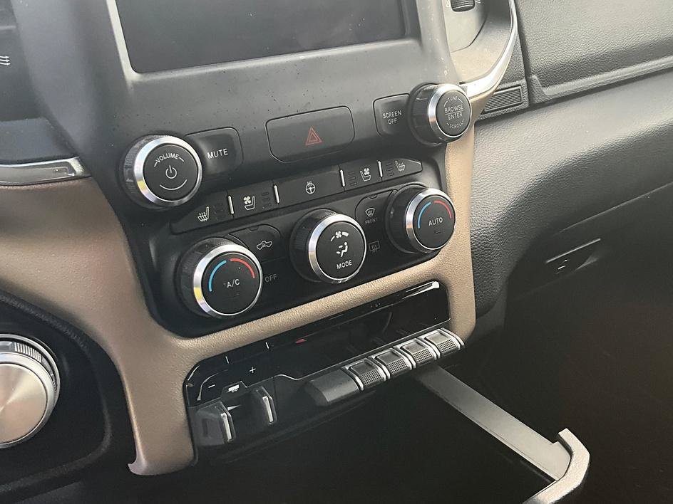 Used 2022 RAM 1500 Laramie AWD/4WD image 22
