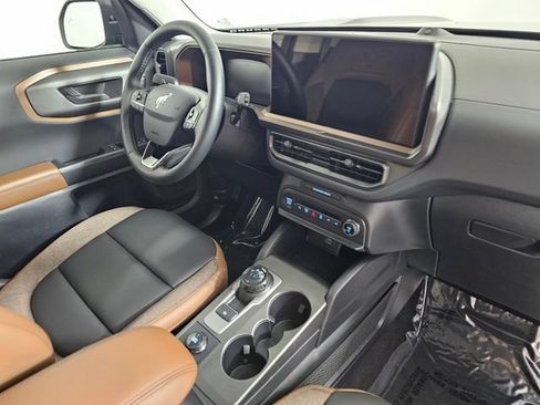 New 2026 Ford Bronco Sport Outer Banks w/ Outer Banks Tech Package+ AWD/4WD image 10
