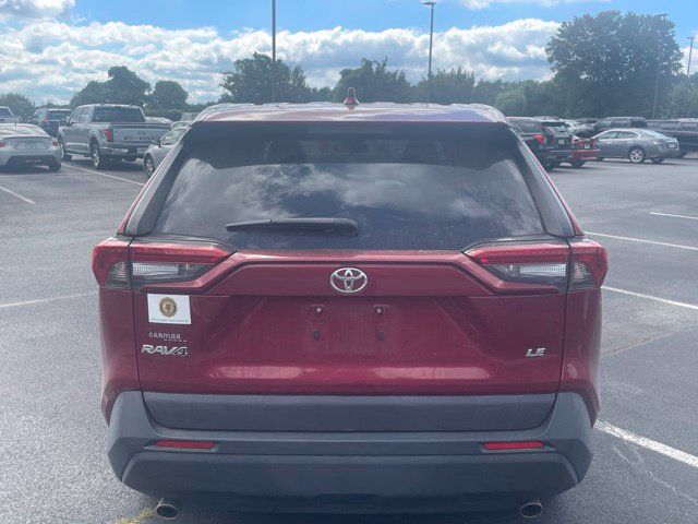 Used 2022 Toyota RAV4 LE FWD image 7