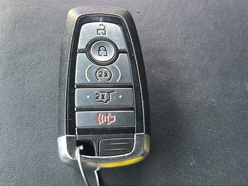 Used 2023 Ford Expedition Platinum RWD image 27