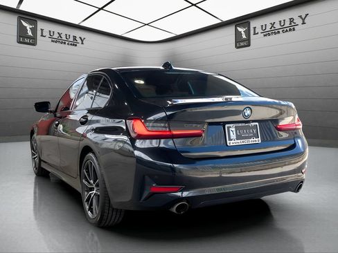 Used 2022 BMW 330e xDrive w/ Premium Package AWD/4WD image 6