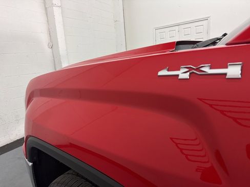 Used 2017 GMC Sierra 1500 SLE w/ SLE Value Package image 22