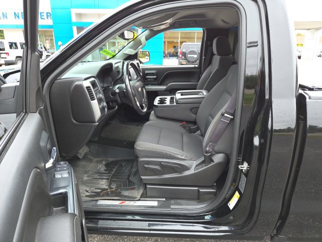 Used 2016 Chevrolet Silverado 1500 LT AWD/4WD image 15
