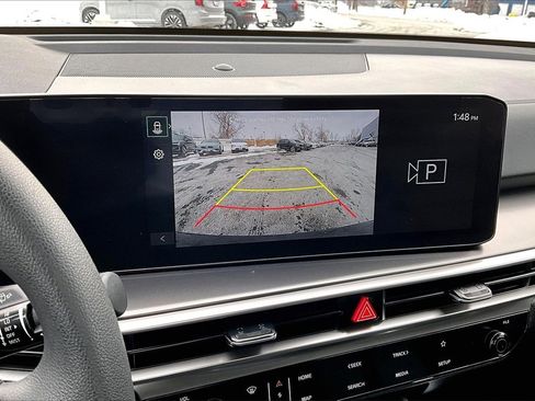 Used 2025 Kia Sorento LX image 14