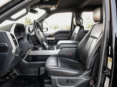 Used 2022 Ford F250 Lariat w/ Lariat Ultimate Package image 3