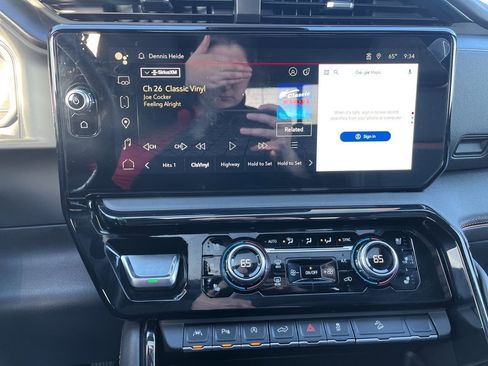 Used 2024 GMC Sierra 1500 AT4 w/ Technology Package image 20