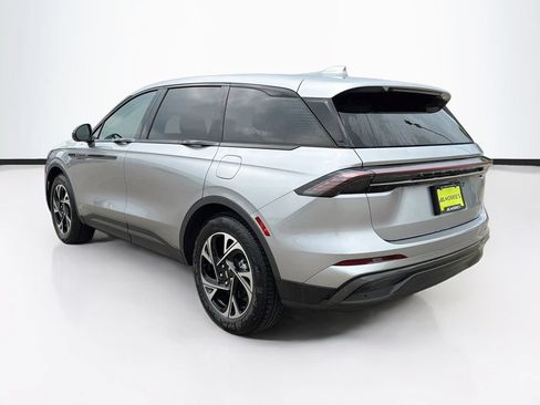 Used 2026 Lincoln Nautilus Premier w/ Equipment Group 102A AWD/4WD image 7