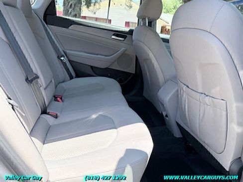 Used 2018 Hyundai Sonata SEL FWD image 21