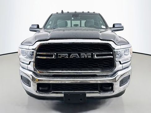 Used 2022 RAM 3500 Tradesman image 2