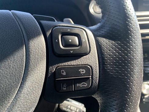 Used 2022 Lexus IS 350 F Sport image 20