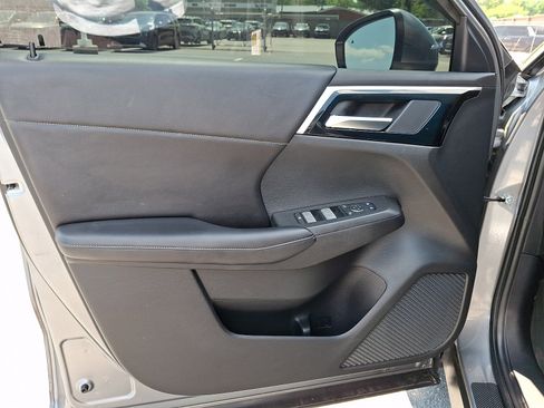 Used 2022 Mitsubishi Outlander SE AWD/4WD image 14