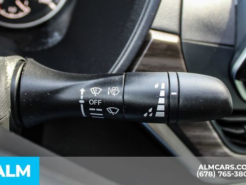 Used 2025 Nissan Altima 2.5 SV FWD image 29