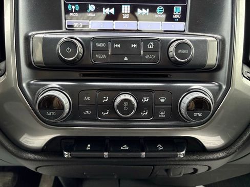 Used 2018 Chevrolet Silverado 1500 LT w/ All Star Edition image 30