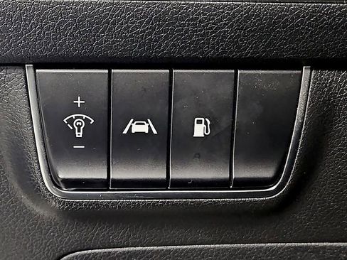 Used 2022 Kia Stinger GT-Line image 23