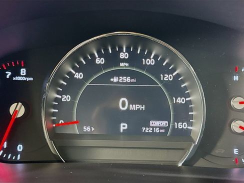 Used 2019 Kia Sorento EX FWD image 28