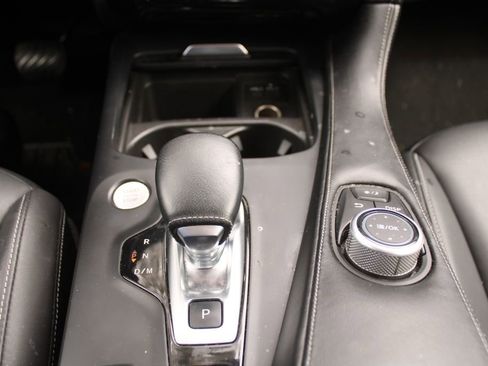 Used 2021 INFINITI QX50 Luxe image 37