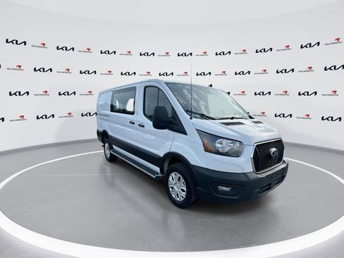 Used 2024 Ford Transit 250 Low Roof w/ Exterior Upgrade Package RWD image 2