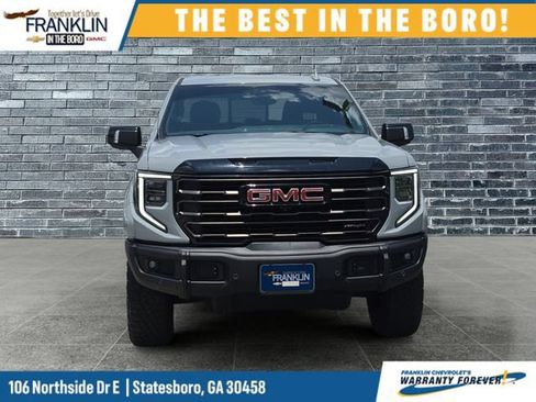 Used 2024 GMC Sierra 1500 AT4X AWD/4WD image 9