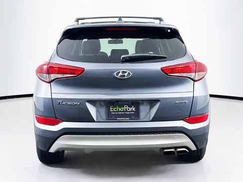 Used 2018 Hyundai Tucson Sport image 7