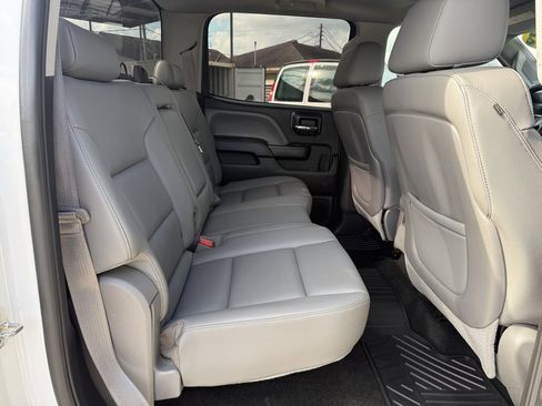 Used 2015 Chevrolet Silverado 2500 W/T w/ WT Fleet Convenience Package image 10