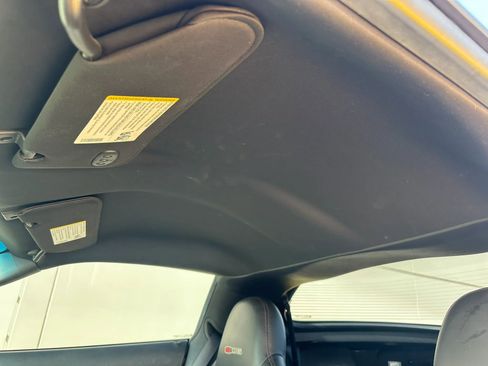 Used 2006 Chevrolet Corvette Z06 w/ Preferred Equipment Group image 20