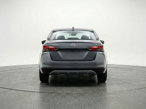 Used 2025 Nissan Versa SV image 7