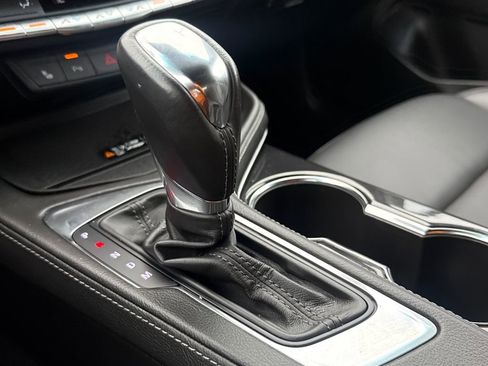 Used 2025 Cadillac CT4 Luxury RWD image 30