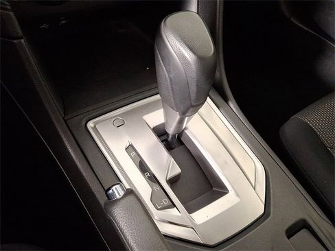 Used 2023 Subaru Crosstrek 2.0i image 17