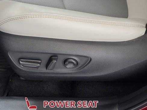 Used 2023 Toyota RAV4 Limited image 16