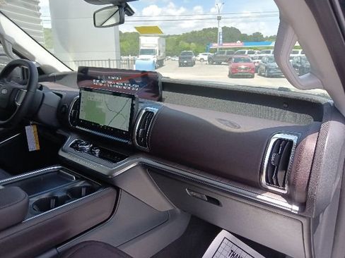 New 2026 Ford Expedition Platinum AWD/4WD image 41