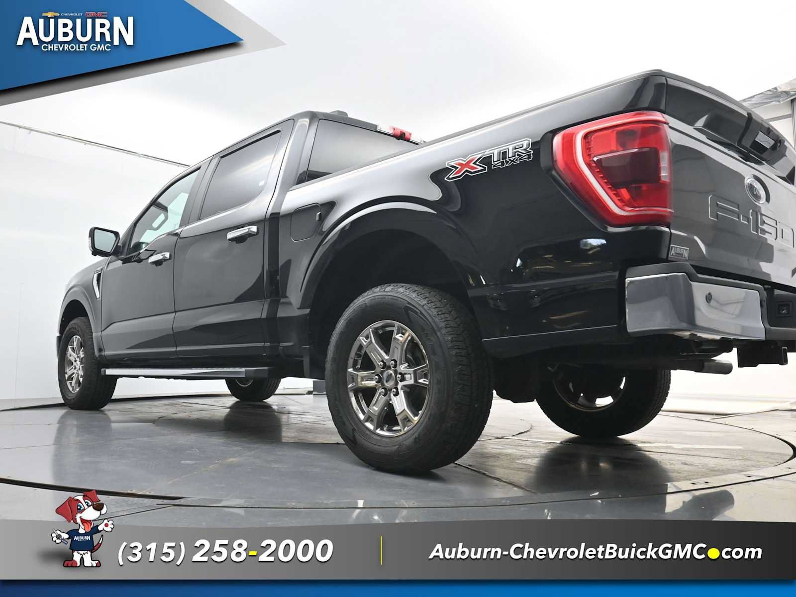 Used 2021 Ford F150 XLT w/ XTR Package AWD/4WD image 23
