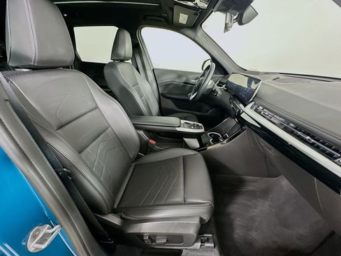 Used 2025 BMW X1 xDrive28i AWD/4WD image 43
