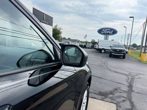 Certified 2023 Ford Explorer XLT w/ Equipment Group 202A AWD/4WD image 12