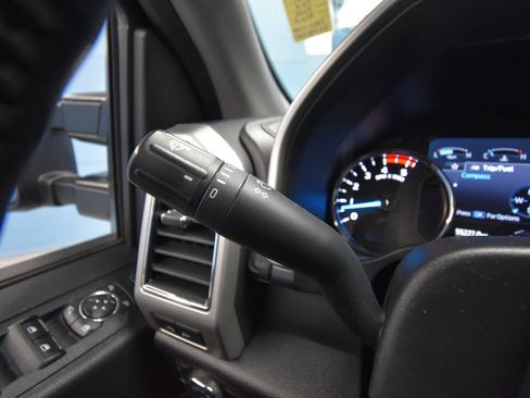 Used 2021 Ford F250 Lariat w/ Tremor Off-Road Package AWD/4WD image 16