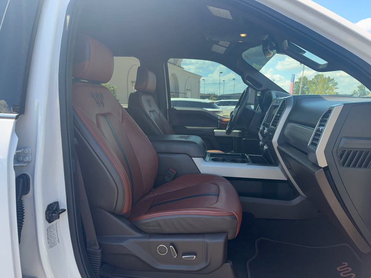 Used 2019 Ford F350 King Ranch w/ Chrome Package RWD image 16