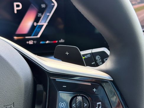 Used 2025 BMW X3 xDrive30i w/ Premium Package image 34