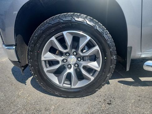 Used 2019 Chevrolet Silverado 1500 LT w/ All-Star Edition AWD/4WD image 31