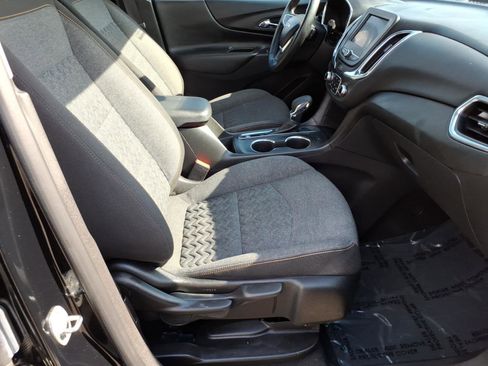 Certified 2023 Chevrolet Equinox LT image 9