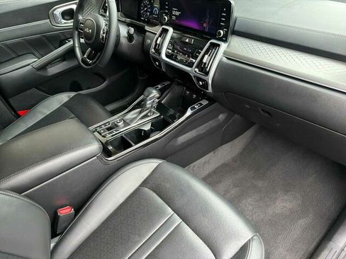 Used 2023 Kia Sorento SX FWD image 20