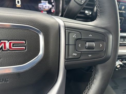 Used 2025 GMC Sierra 1500 SLT image 21