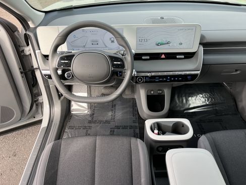 Certified 2024 Hyundai Ioniq 5 SEL image 11