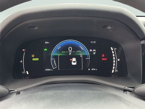 Used 2025 Toyota Camry LE image 25