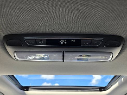 Used 2022 Kia Telluride EX FWD image 52